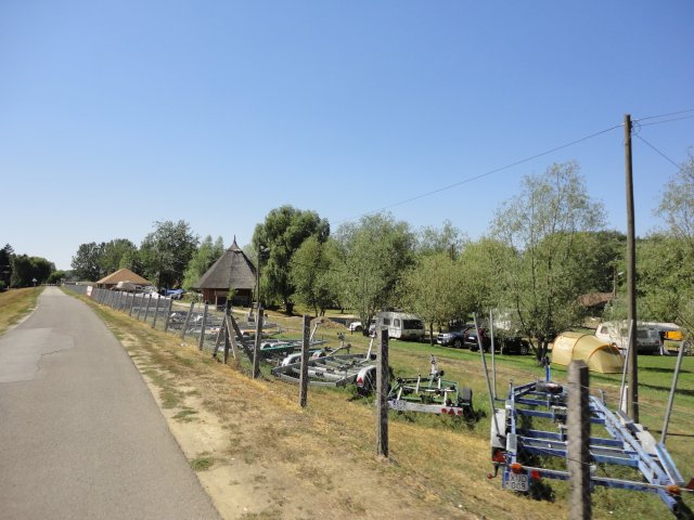 Tisza tó, avagy víz, bicikli, sör, meleg #134