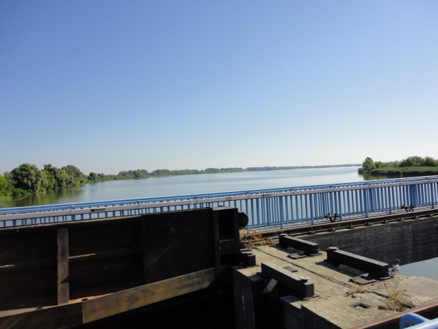 Tisza tó, avagy víz, bicikli, sör, meleg #21