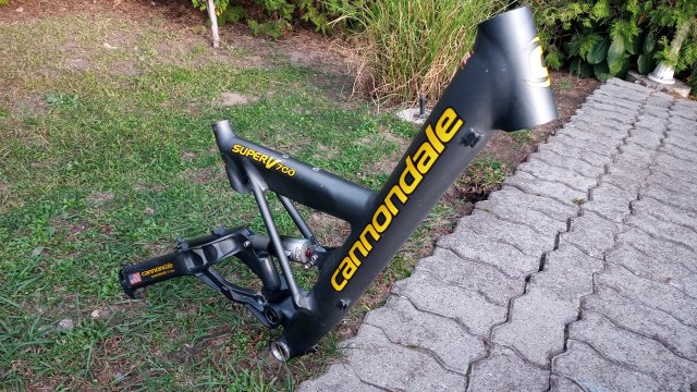 Cannondale Super V 700 SX 2000 #22