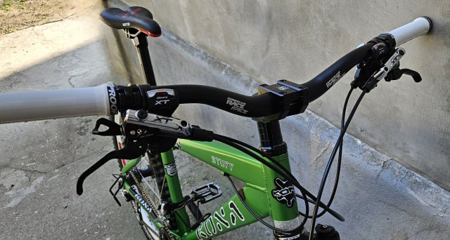 Kona Stuff   "újra" #65