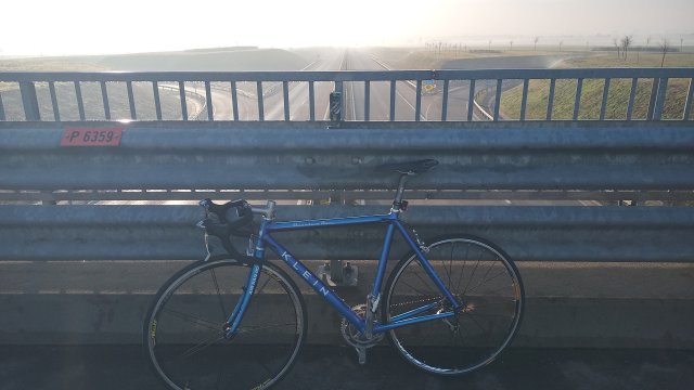 Klein Quantum Race '01 #258