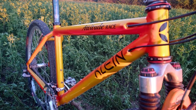 Klein Attitude Race '98 #324