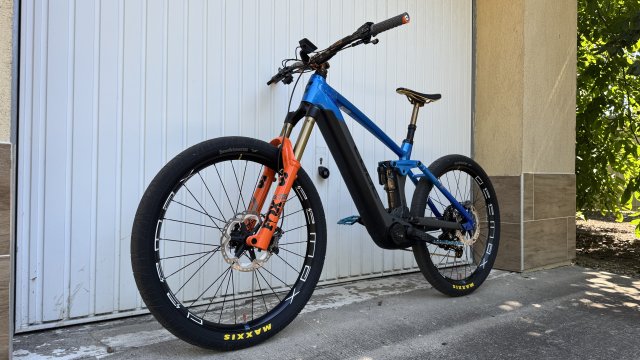 Cube Stereo Hybrid 160 HPC Actionteam #19