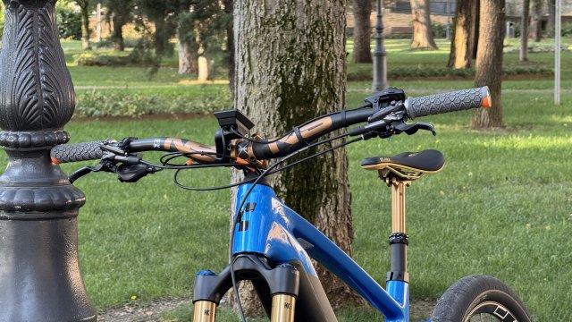 Cube Stereo Hybrid 160 HPC Actionteam #36