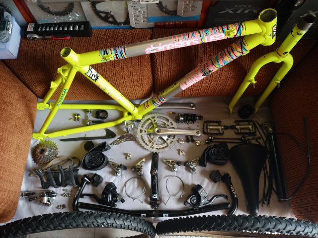Alpinestars AL-Mega DX '90 #24