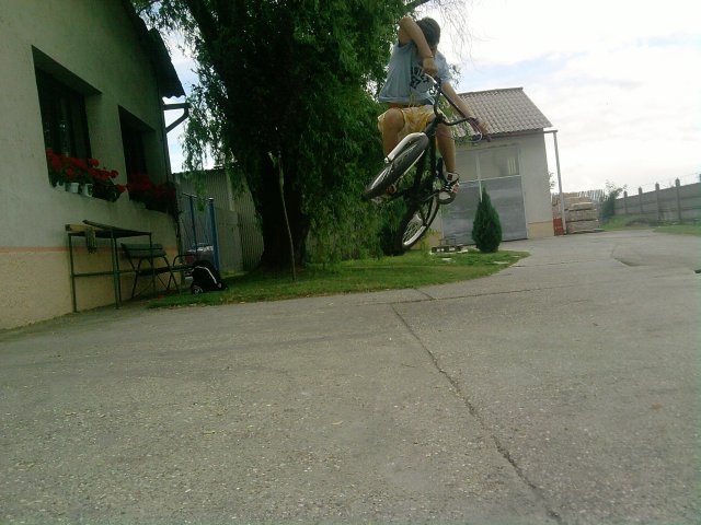 bmx + uj cuccaim+ jump #34