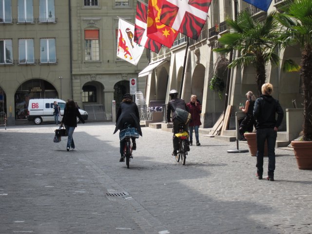 Városi bringázás Svájcban #31
