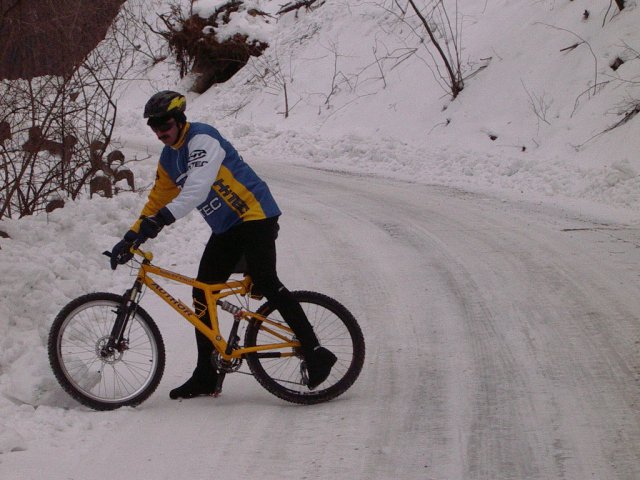Téli bicajozás. 2004 #8